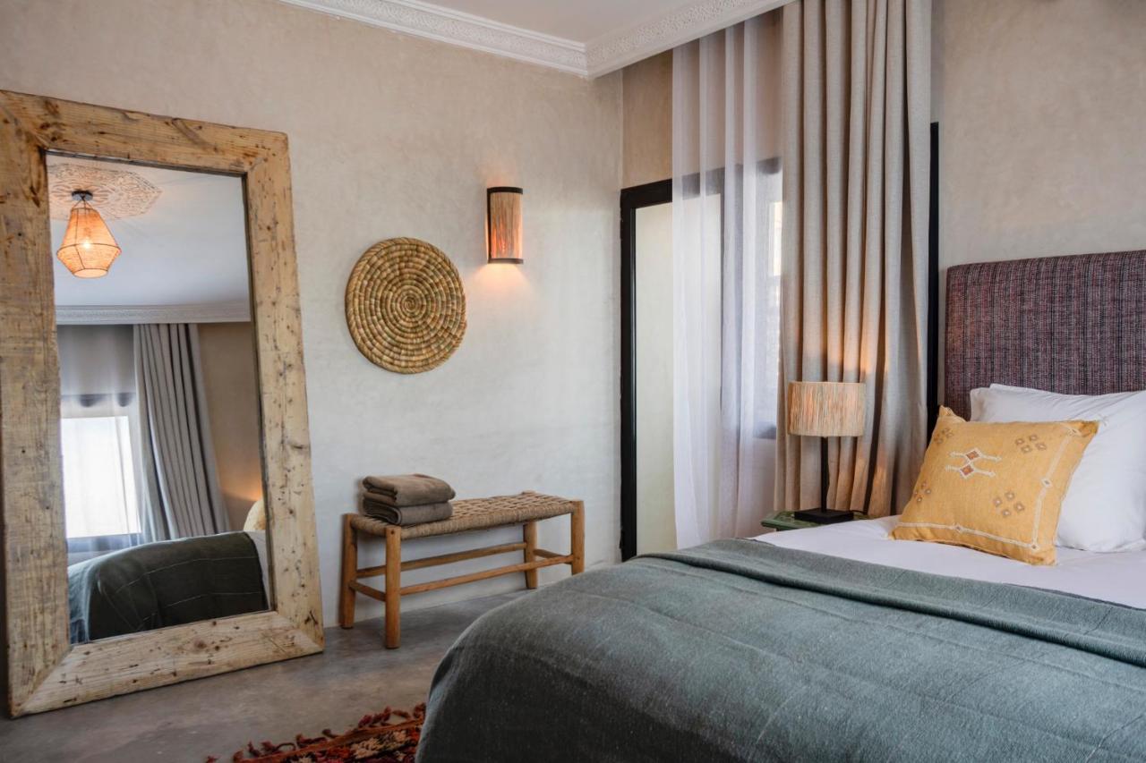 Hotel Oasis الدخلة المظهر الخارجي الصورة