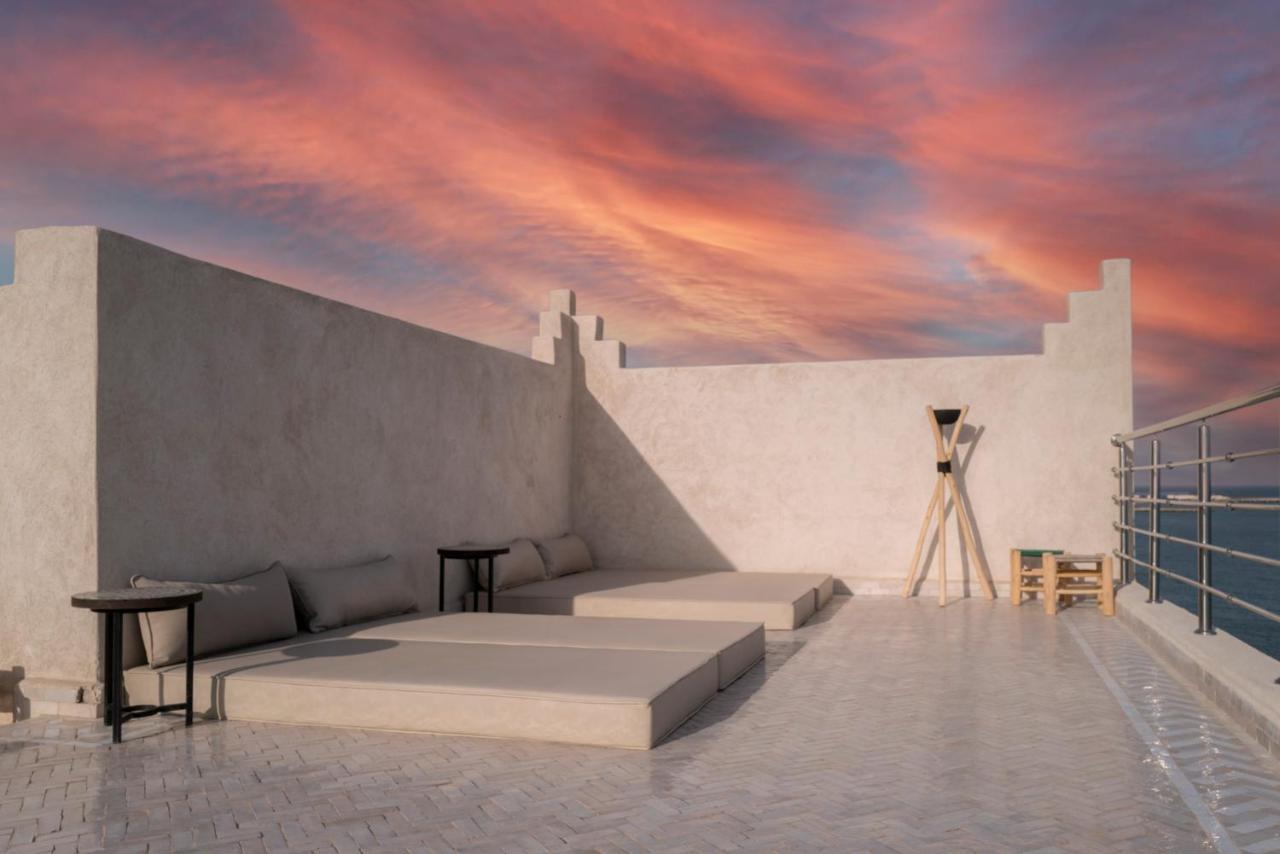Hotel Oasis الدخلة المظهر الخارجي الصورة