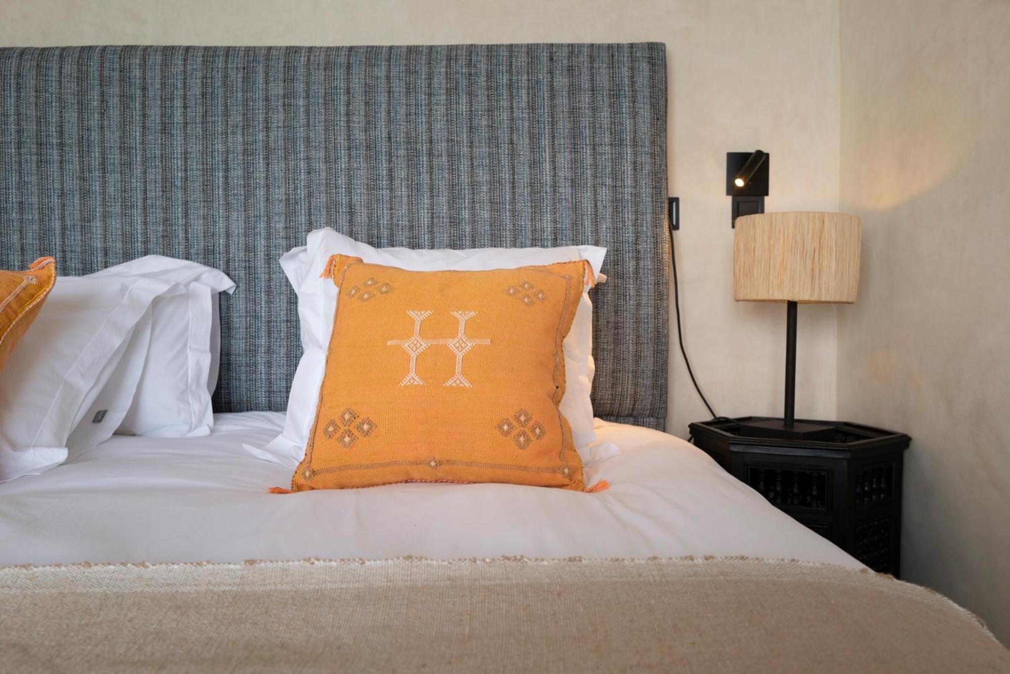 Hotel Oasis الدخلة المظهر الخارجي الصورة